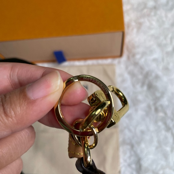 Louis Vuitton Monogram Khaki Green Multi Pochette Lanyard Key Holder 💚🤎 - Picture 3 of 16